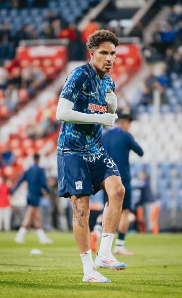 Radiografía del debut de Paolo Guerrero en Alianza Lima